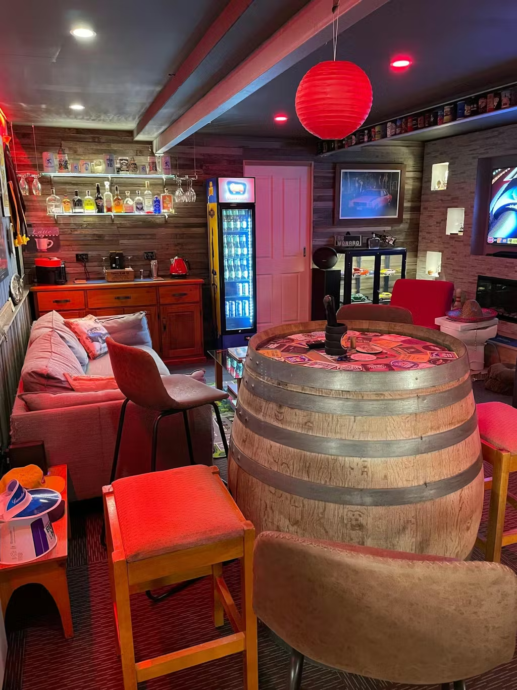 Golden Fleece Vintage Fuel Pump Bar Fridge — lifestyle